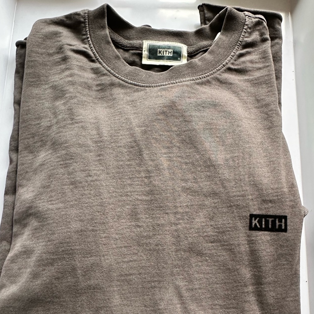 KITH Graphic Print Crew Neck Sweatshirt- Size Medium